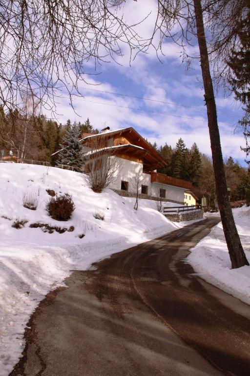 Hotel Garni Biancaneve Ruffre-mendola