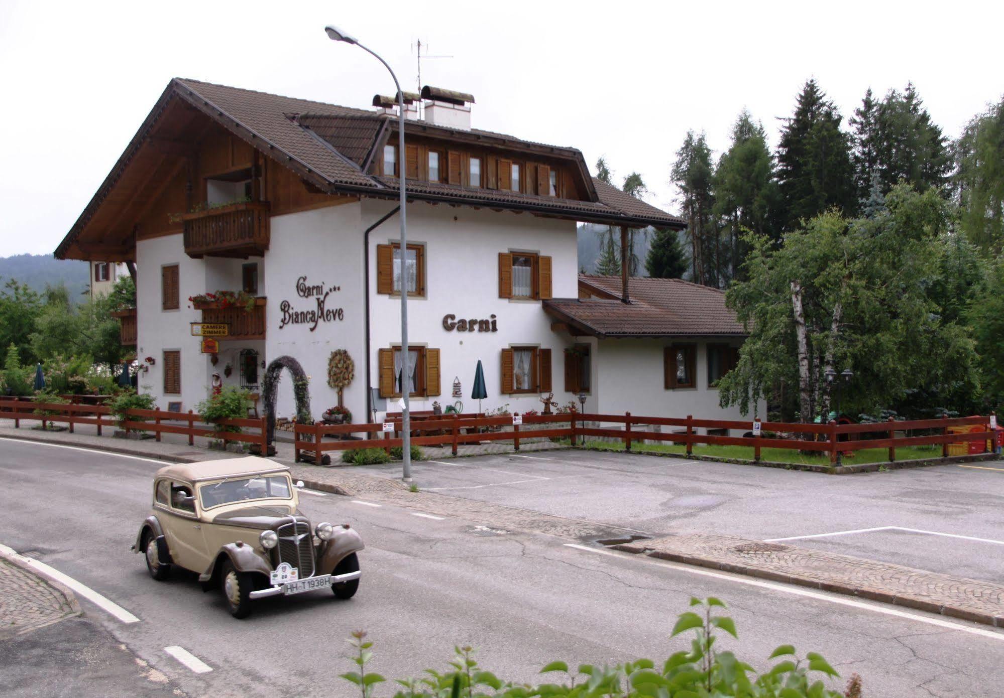 Hotel Garni Biancaneve Ruffre-mendola